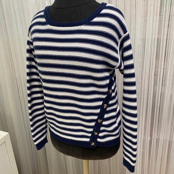 Garnet Hill Striped Sweater w/Button Decoration Size Small Nautical Navy White - Picture 2 of 12